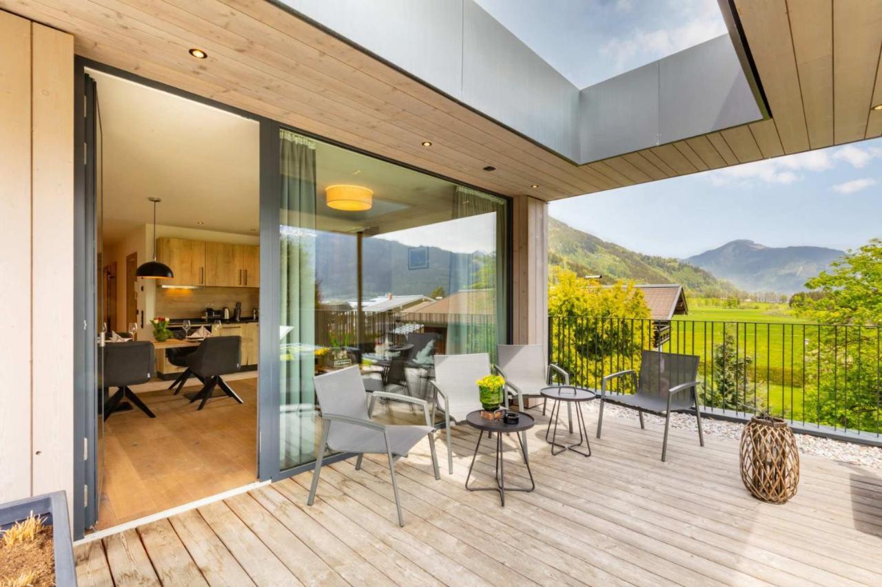Aparthotel Emma Deluxe Mit Beheizten Aussenpool Direkt Beim Skibus